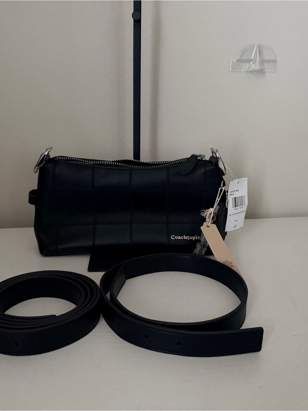Coach Coachtopia Black Leather Shoulder and Crossbody Bag with Removable Straps